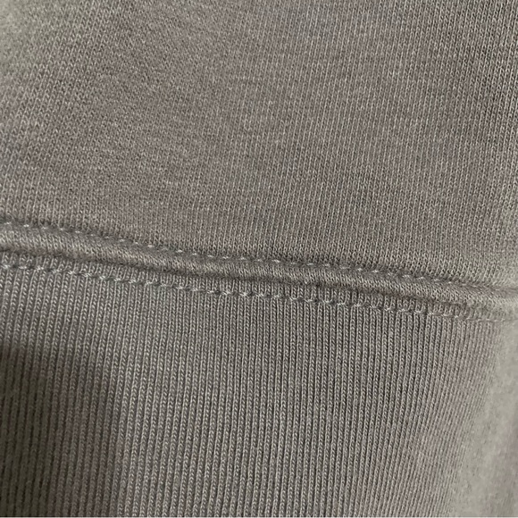 GAP  Dark Gray Long Sleeve Sweat Shirt Mens Large - Picture 12 of 16